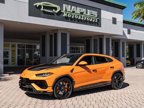 Used 2023 Lamborghini Urus Performante image 23
