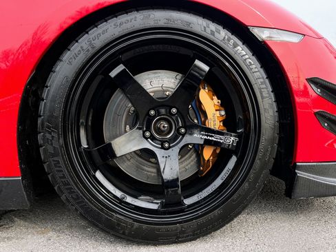 Used 2009 Nissan GT-R Premium image 10