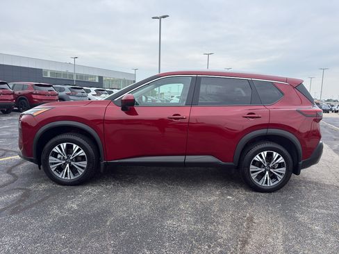 Certified 2023 Nissan Rogue SV w/ SV Premium B Package AWD/4WD image 6