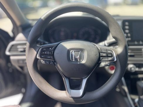 Used 2018 Honda Accord LX image 15