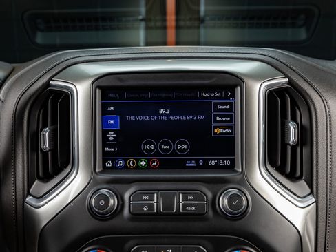 Used 2019 Chevrolet Silverado 1500 LTZ w/ LTZ Plus Package image 24