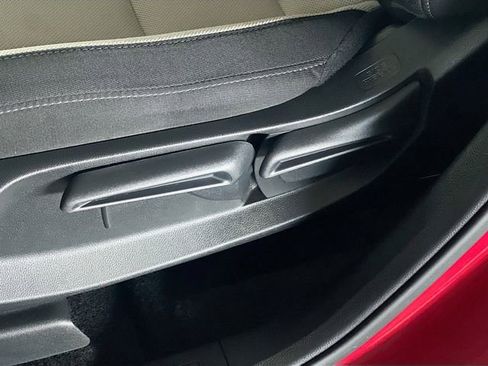 Used 2026 Honda CR-V LX image 13