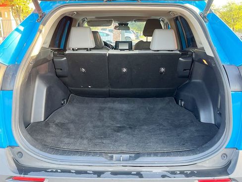 Used 2019 Toyota RAV4 XLE Premium image 27