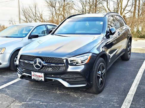 Used 2020 Mercedes-Benz GLC 300 4MATIC image 4
