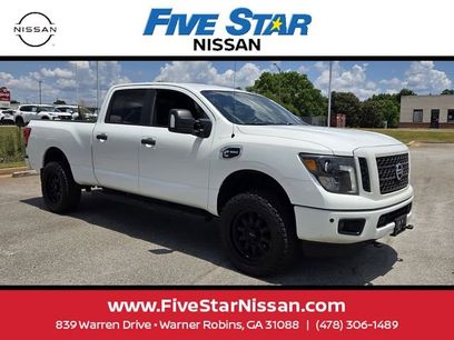 Used 2019 Nissan Titan SV w/ SV Convenience Package