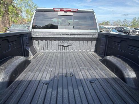 New 2026 Chevrolet Silverado 2500 High Country w/ High Country Premium Package AWD/4WD image 9