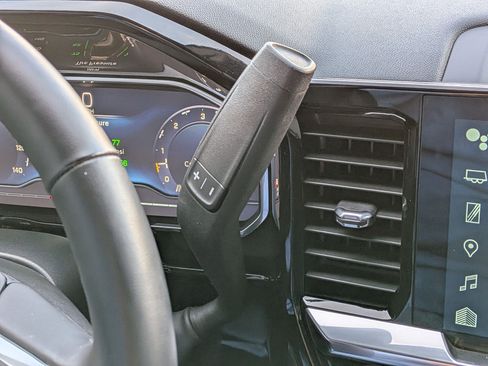 Used 2024 Chevrolet Silverado 3500 LTZ w/ LTZ Plus Package image 24