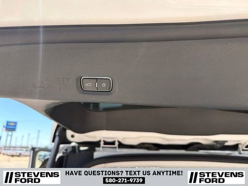 Used 2025 Ford Expedition Platinum AWD/4WD image 42