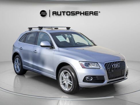 Used 2015 Audi Q5 2.0T Premium Plus w/ Technology Package image 12