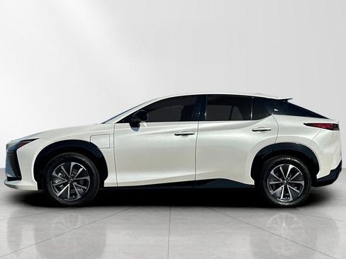Certified 2024 Lexus RZ 300e Premium FWD image 3