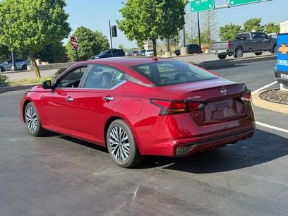 Used 2025 Nissan Altima 2.5 SV