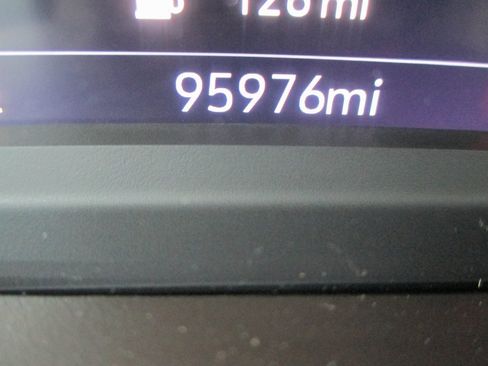 Used 2021 Chevrolet Silverado 1500 LTZ w/ LTZ Premium Package image 33