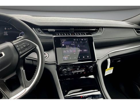 New 2026 Jeep Grand Cherokee Laredo X AWD/4WD image 8