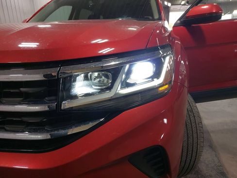 Used 2022 Volkswagen Atlas SE w/ Panoramic Sunroof Package AWD/4WD image 34