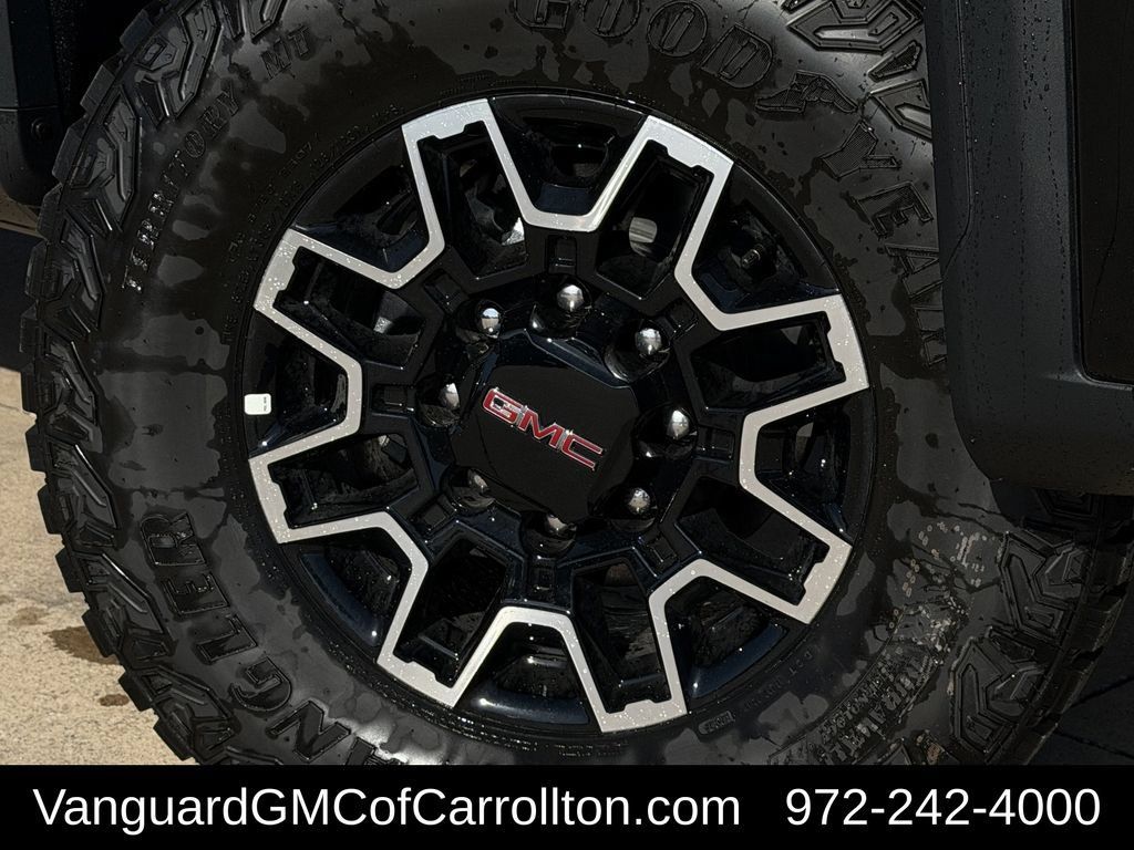 New 2026 GMC Sierra 2500 AT4X AWD/4WD image 9