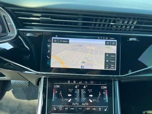 Used 2019 Audi Q8 Premium Plus image 25