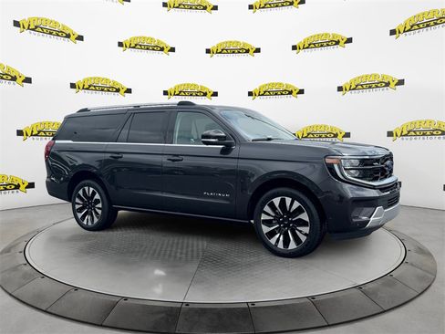 New 2025 Ford Expedition Max Platinum w/ Driver's Package image 7