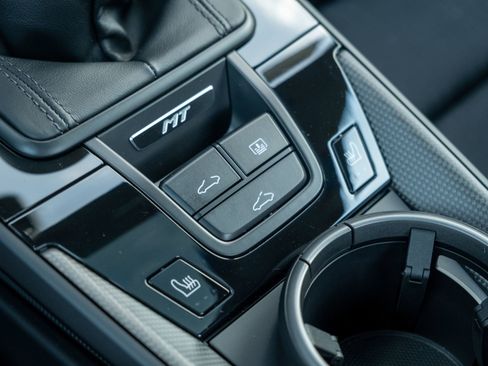 New 2026 Porsche 911 Carrera T image 33