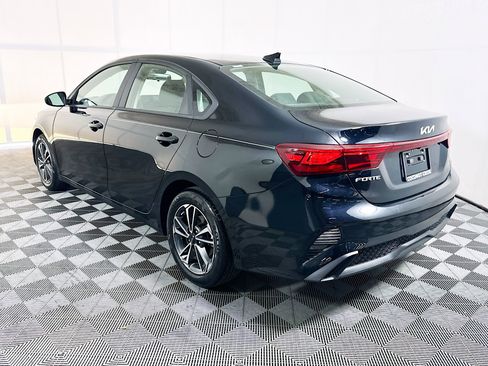 Used 2024 Kia Forte LXS FWD image 5