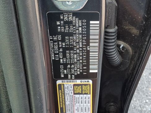 Used 2023 Kia Sportage EX AWD/4WD image 28