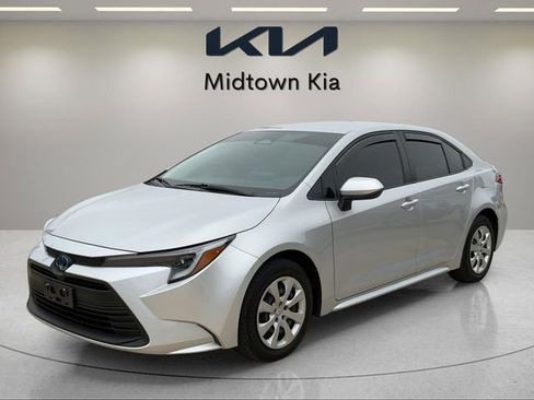 Used 2024 Toyota Corolla Hybrid Sedan FWD image 7