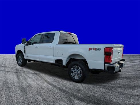 New 2026 Ford F350 Lariat w/ FX4 Off-Road Package image 6