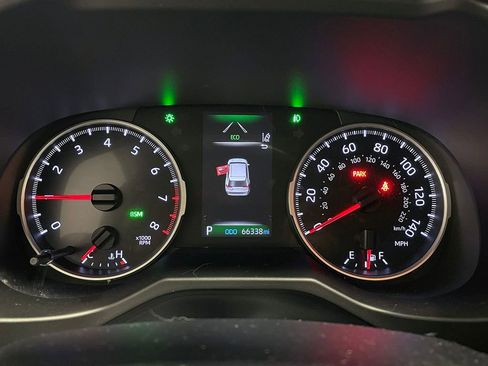 Used 2019 Toyota RAV4 XLE image 26