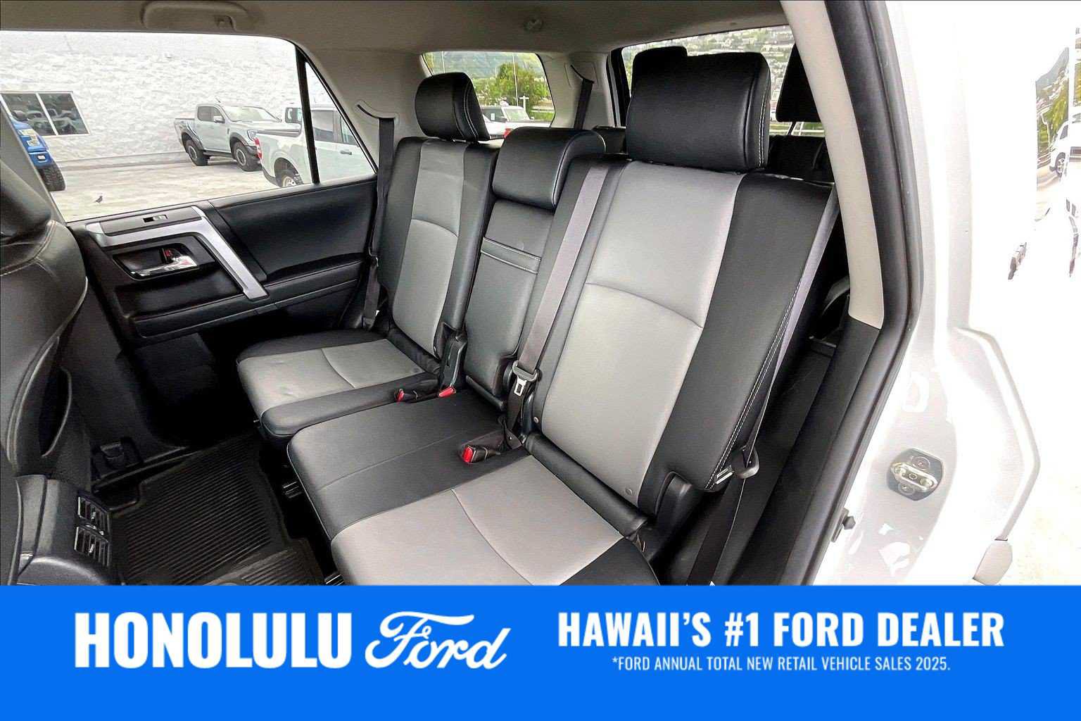 Used 2024 Toyota 4Runner SR5 Premium RWD image 29