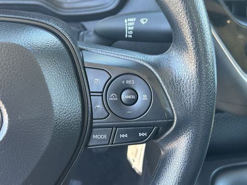 Certified 2025 Toyota Corolla LE FWD image 25