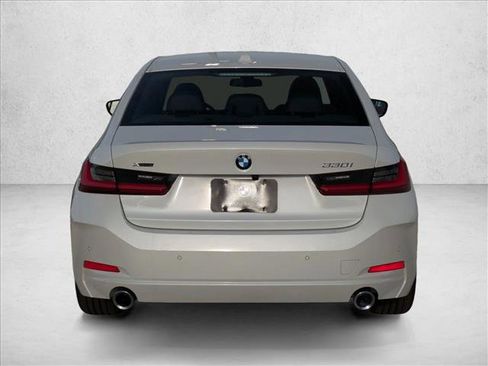 New 2026 BMW 330i xDrive Sedan w/ Convenience Package image 8