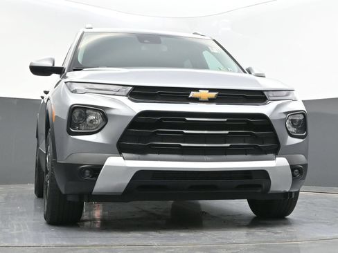 Certified 2023 Chevrolet TrailBlazer LT w/ Convenience Package FWD image 37
