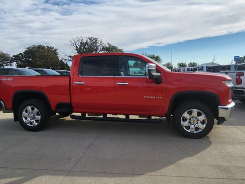 Certified 2023 Chevrolet Silverado 2500 LTZ w/ LTZ Convenience Package image 4