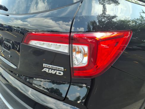 Used 2019 Honda Pilot Touring image 13