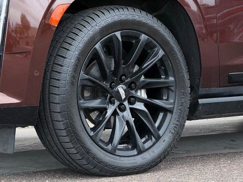 Used 2023 Cadillac Escalade Sport Platinum w/ LPO, ONYX Package image 35