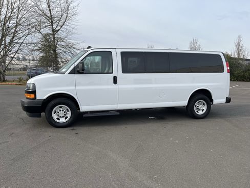 Used 2023 Chevrolet Express 3500 LS image 2