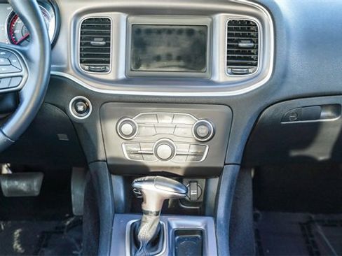 Used 2022 Dodge Charger SXT image 14