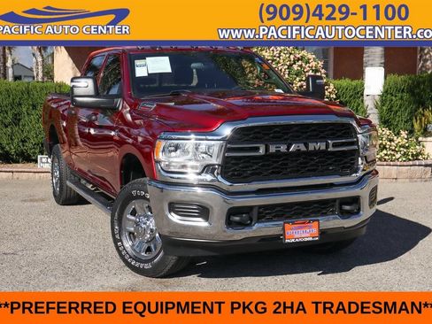 Used 2024 RAM 2500 Tradesman w/ Chrome Appearance Group AWD/4WD image 1
