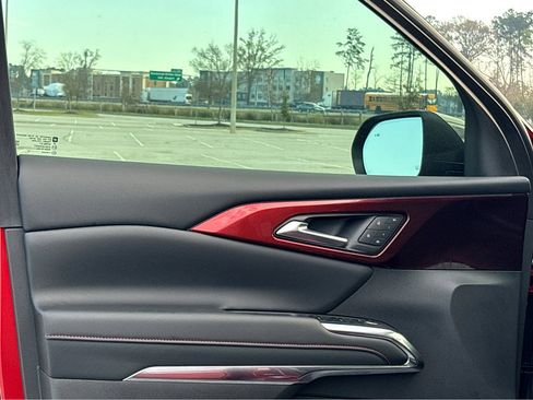 New 2026 Chevrolet Traverse RS FWD image 12