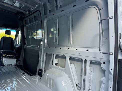 New 2025 Mercedes-Benz Sprinter 2500 image 11