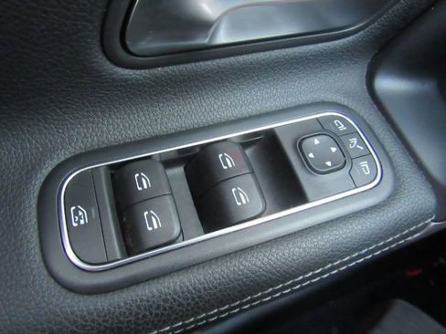 Used 2021 Mercedes-Benz A 220 w/ Premium Package image 33