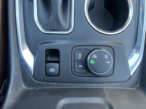 Certified 2021 Chevrolet Traverse High Country image 30