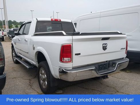 Used 2018 RAM 2500 Laramie AWD/4WD image 2