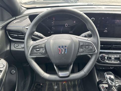 Used 2025 Buick Envista Sport Touring w/ Convenience I Package image 13