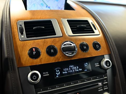 Used 2011 Aston Martin Rapide RWD image 34