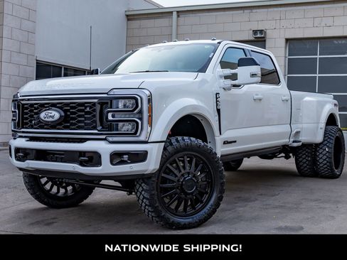 Used 2026 Ford F450 King Ranch w/ Chrome Package image 4