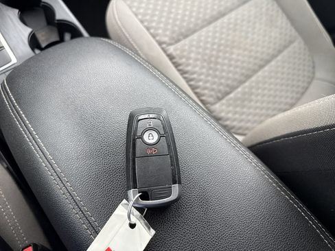 Used 2020 Ford Escape SE AWD/4WD image 26