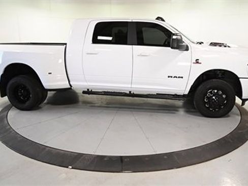 Used 2025 RAM 3500 Laramie w/ Night Edition image 6