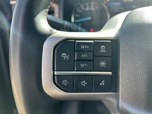 Used 2024 Ford Expedition Limited image 21