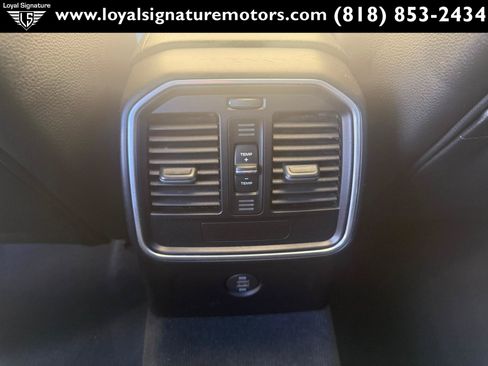 Used 2017 Porsche Macan AWD/4WD image 15