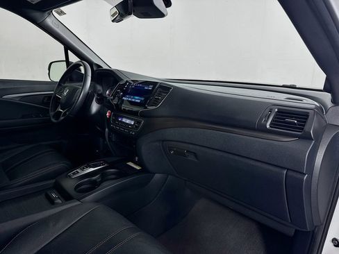 Used 2022 Honda Pilot TrailSport image 31